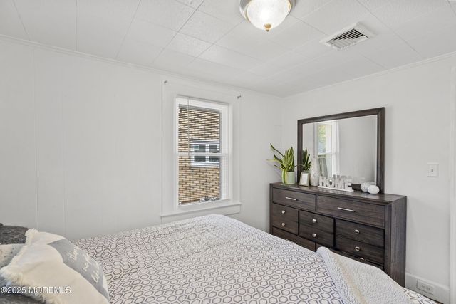 29 Wilson Avenue, Manalapan, NJ 07726