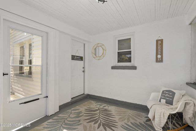 29 Wilson Avenue, Manalapan, NJ 07726
