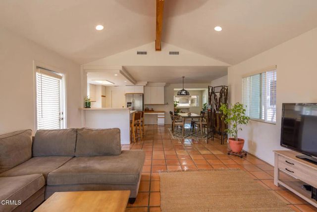 1284 Ferrara Drive, Ojai, CA 93023