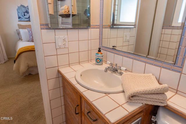 1284 Ferrara Drive, Ojai, CA 93023