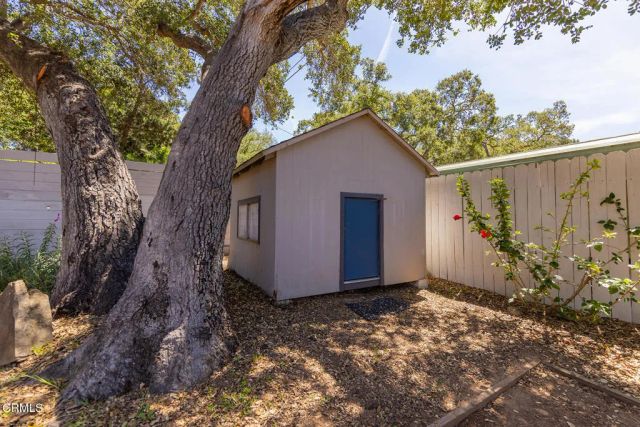 1284 Ferrara Drive, Ojai, CA 93023
