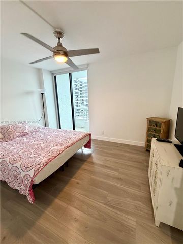 3300 NE 192nd St 1713, Aventura, FL 33180