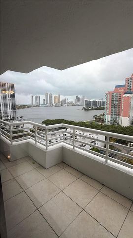 3300 NE 192nd St 1713, Aventura, FL 33180