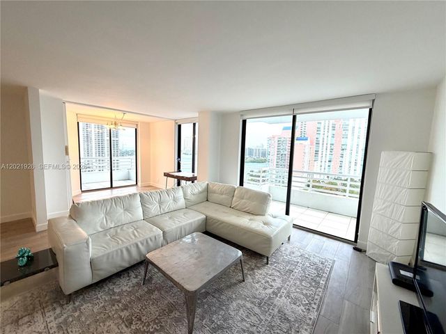 3300 NE 192nd St 1713, Aventura, FL 33180