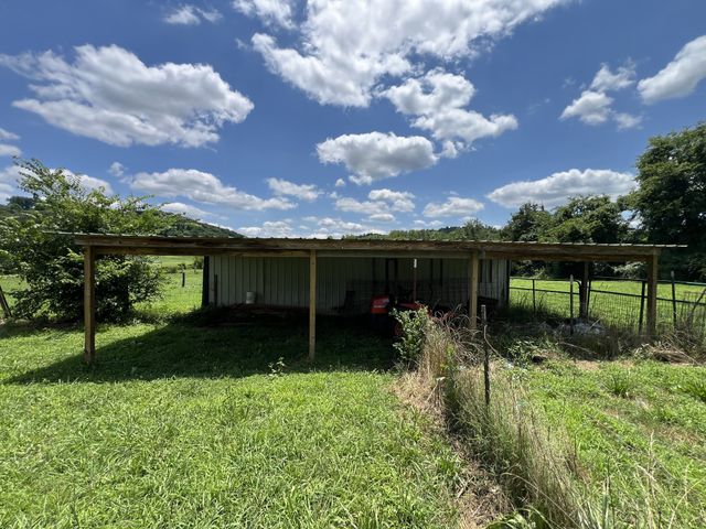 2137 Highway 130, W, Shelbyville, TN 37160