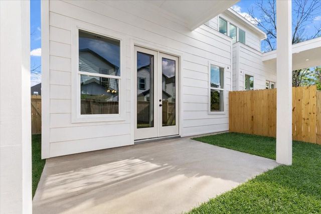 313 Tennessee Street, Houston, TX 77029