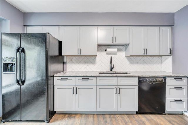 1233 Martha DR, Roanoke, VA 24019