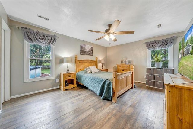 1233 Martha DR, Roanoke, VA 24019