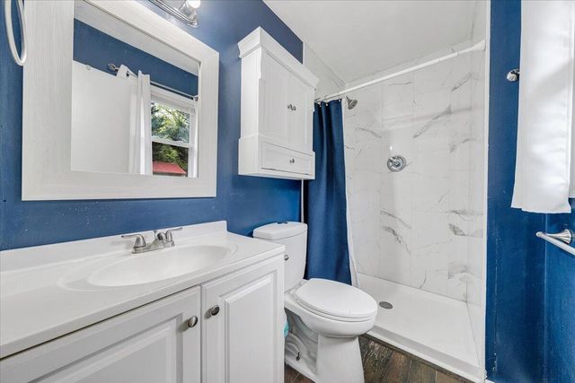 1233 Martha DR, Roanoke, VA 24019