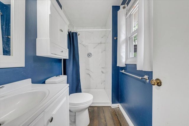 1233 Martha DR, Roanoke, VA 24019