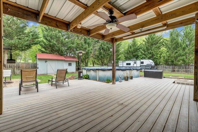 1233 Martha DR, Roanoke, VA 24019