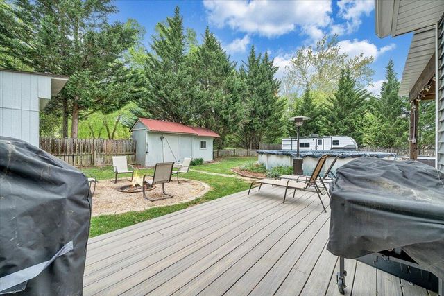 1233 Martha DR, Roanoke, VA 24019