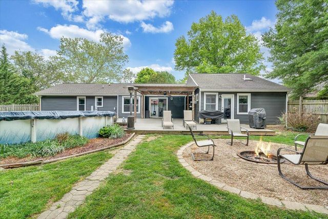 1233 Martha DR, Roanoke, VA 24019