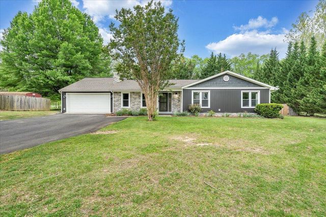 1233 Martha DR, Roanoke, VA 24019