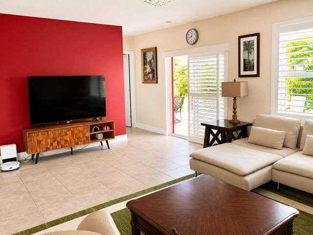 729 SW Haas Avenue, Port St. Lucie, FL 34953
