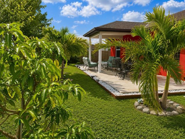 729 SW Haas Avenue, Port St. Lucie, FL 34953