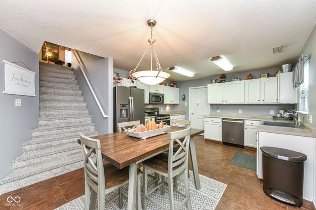 10356 Lee Stewart Lane, Fishers, IN 46038