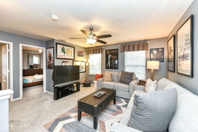 10356 Lee Stewart Lane, Fishers, IN 46038