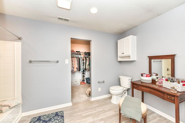 10356 Lee Stewart Lane, Fishers, IN 46038