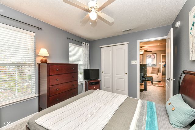 10356 Lee Stewart Lane, Fishers, IN 46038