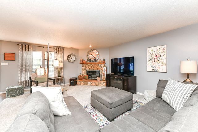 10356 Lee Stewart Lane, Fishers, IN 46038