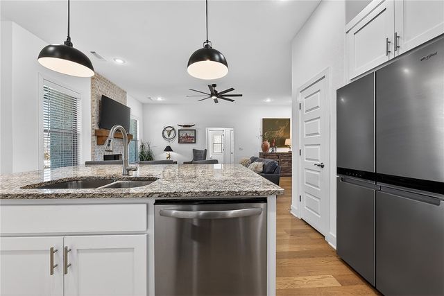 1669 N Pershing Street, Fayetteville, AR 72704