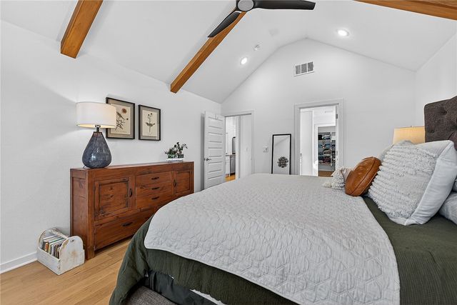 1669 N Pershing Street, Fayetteville, AR 72704