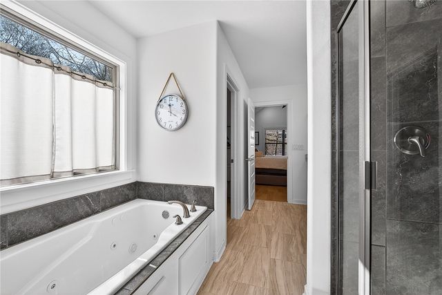 1669 N Pershing Street, Fayetteville, AR 72704