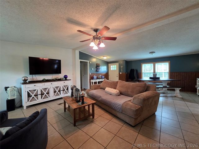 14894 E Main Street, Claremore, OK 74019