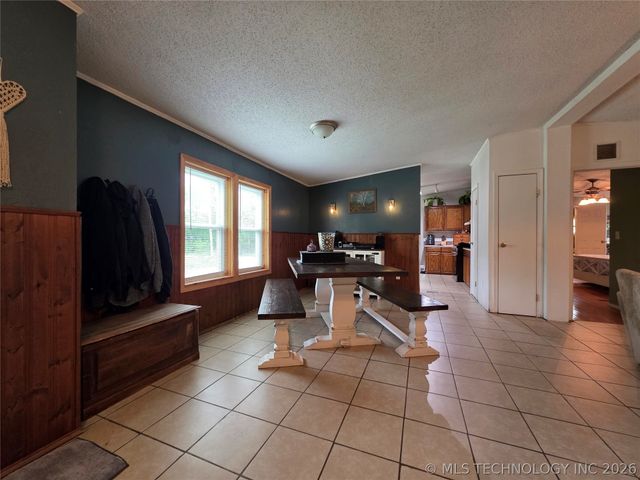 14894 E Main Street, Claremore, OK 74019