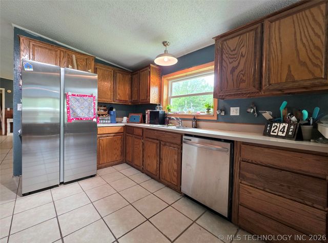 14894 E Main Street, Claremore, OK 74019