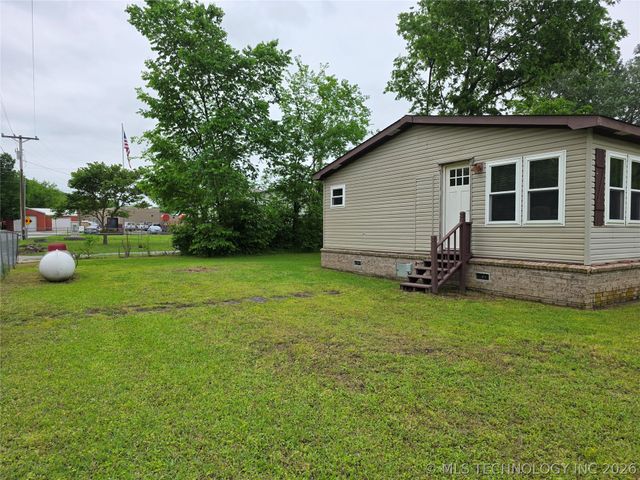 14894 E Main Street, Claremore, OK 74019