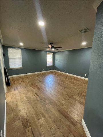 3501 Clydesdale Drive, Denton, TX 76210