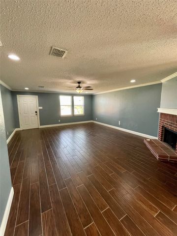 3501 Clydesdale Drive, Denton, TX 76210