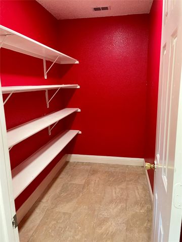 3501 Clydesdale Drive, Denton, TX 76210