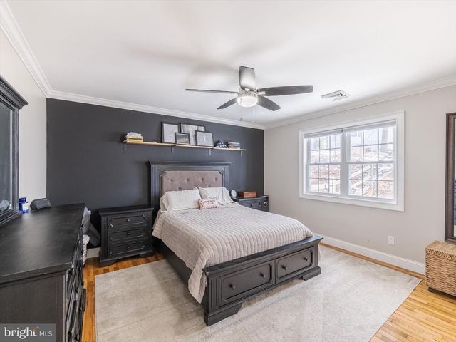 1185 WOODWARD DR, West Chester, PA 19380