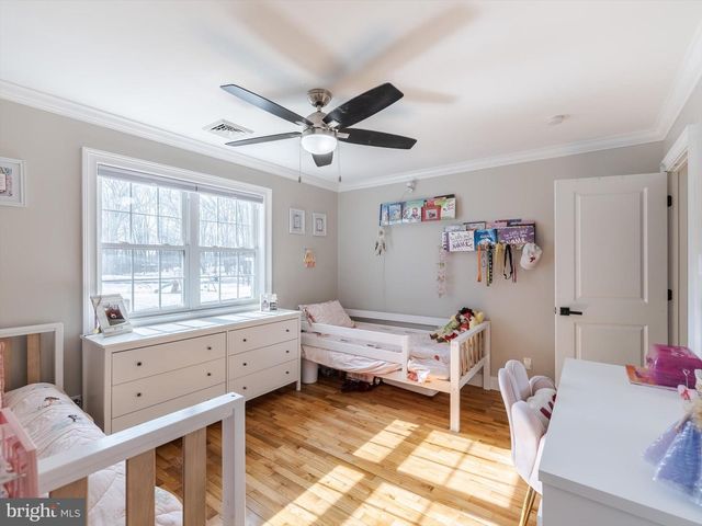 1185 WOODWARD DR, West Chester, PA 19380