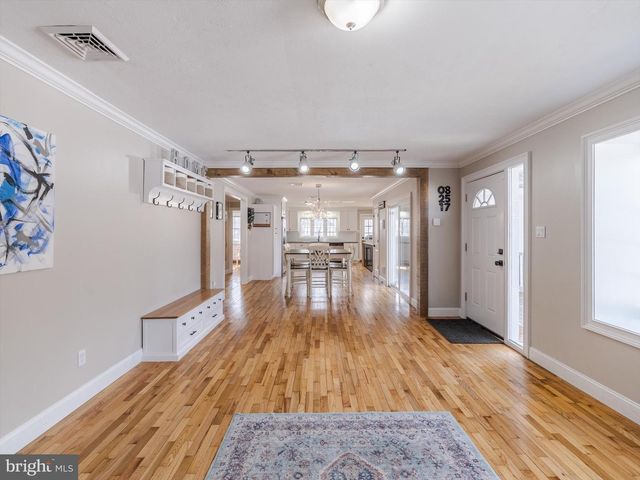 1185 WOODWARD DR, West Chester, PA 19380