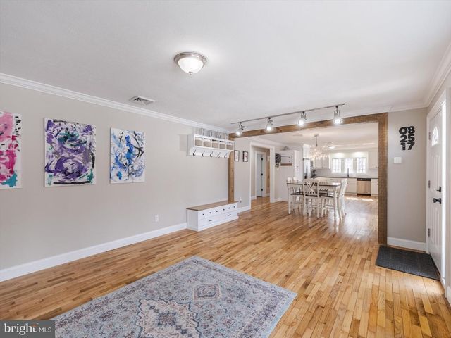 1185 WOODWARD DR, West Chester, PA 19380