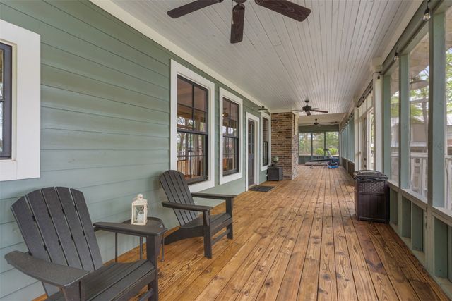 2000 N Lake Drive, Greenville, TX 75402