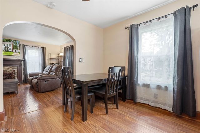 109 Stanford Avenue, Elyria, OH 44035