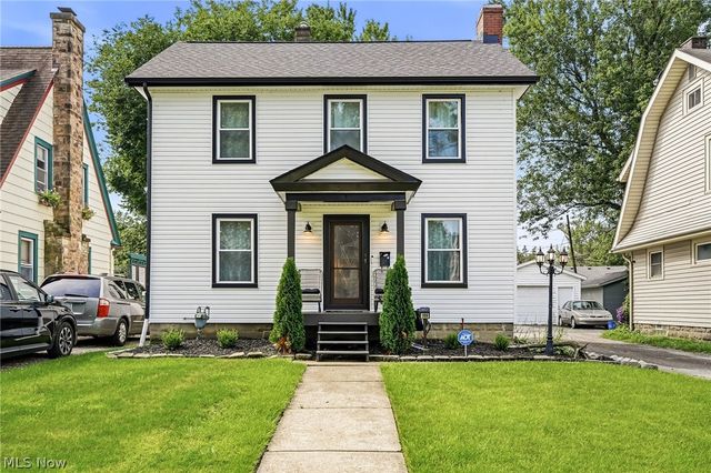 109 Stanford Avenue, Elyria, OH 44035
