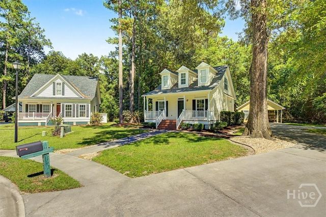 90 Brisbon Hall Drive, Richmond Hill, GA 31324