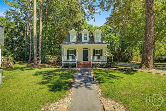 90 Brisbon Hall Drive, Richmond Hill, GA 31324
