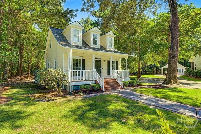 90 Brisbon Hall Drive, Richmond Hill, GA 31324