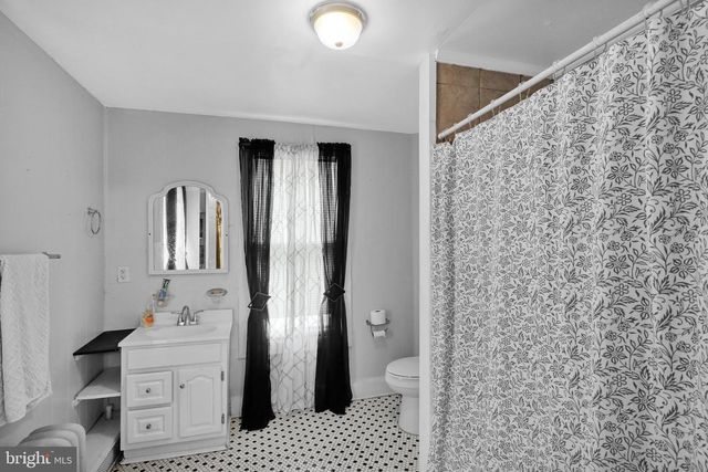 239 MULBERRY ST, Reading, PA 19604