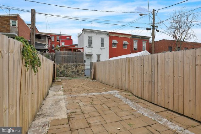 239 MULBERRY ST, Reading, PA 19604