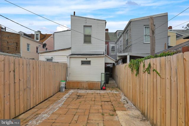 239 MULBERRY ST, Reading, PA 19604