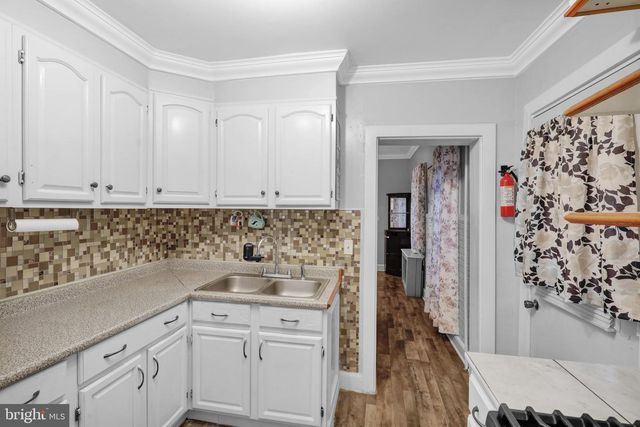 239 MULBERRY ST, Reading, PA 19604