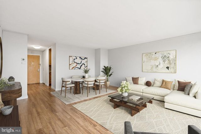 210 LOCUST ST #21E, Philadelphia, PA 19106